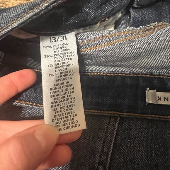 Celebrity pink denim distressed cut off blue Jean shorts size 13/31 EUC - Picture 5 of 5